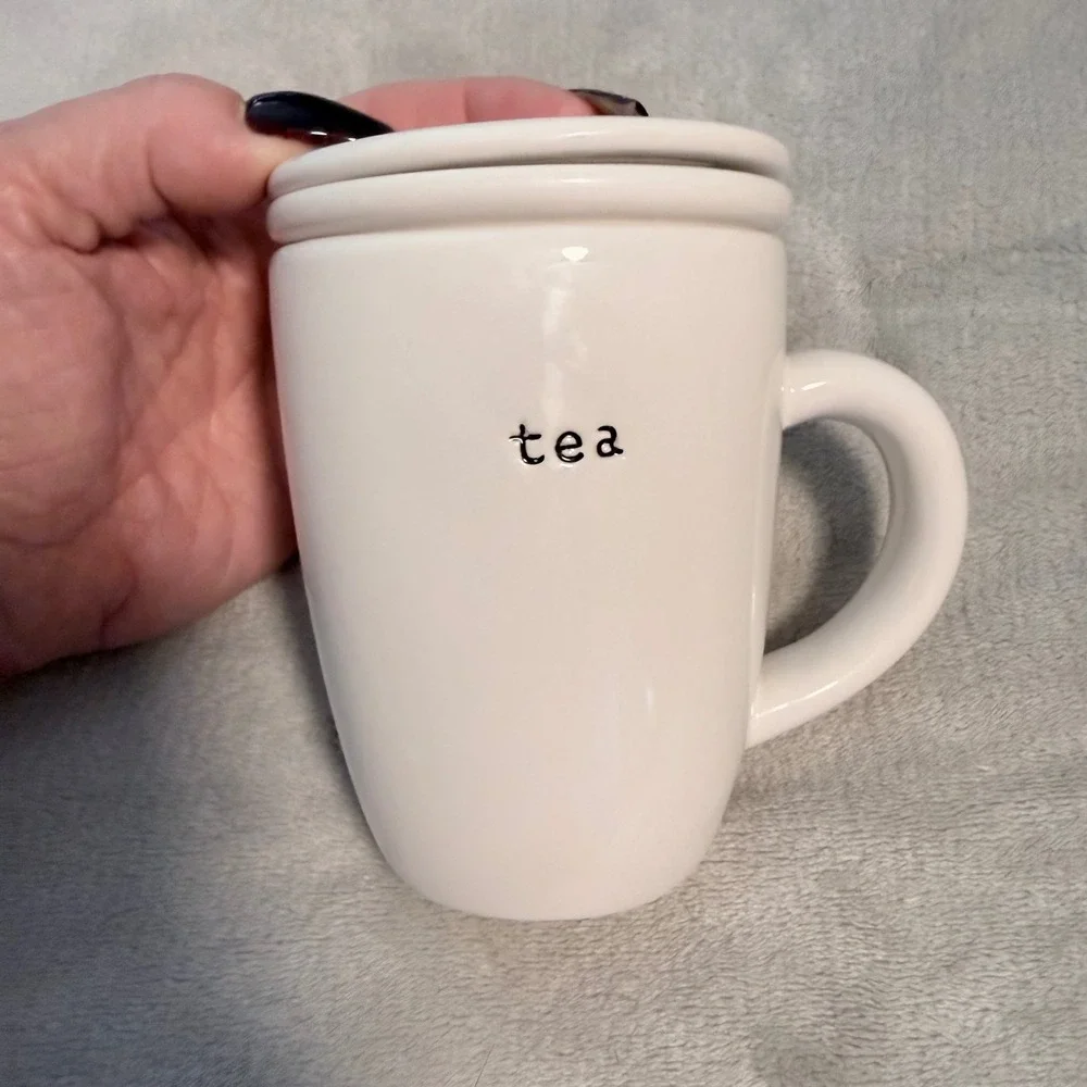 Pottery Barn Coffee House Tea Infuser Mug White Ceramic Lid Strainer